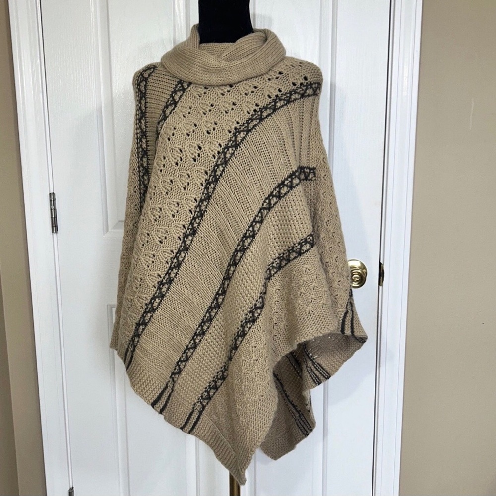 Lineamaglia Italy Mohair Wool Blend Knit Poncho Cowl Neck Tan Brown One Size